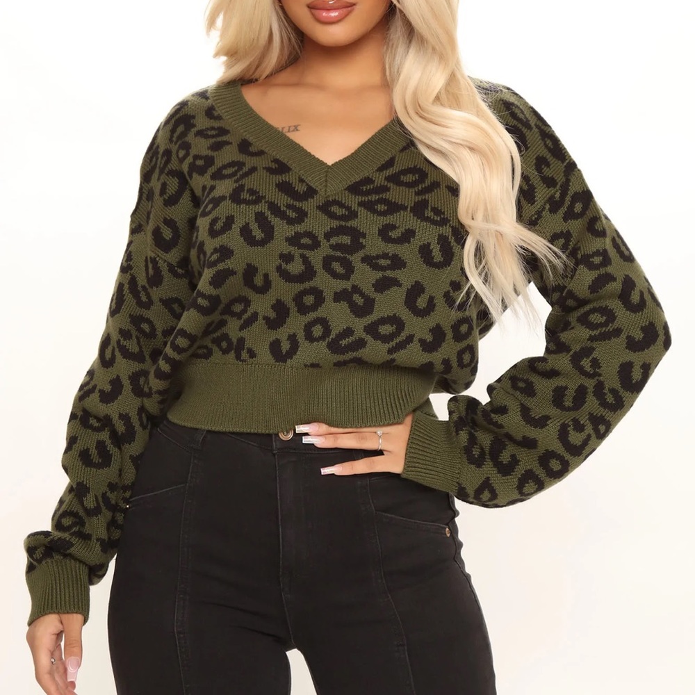 Leopard Pull Over Sweater
